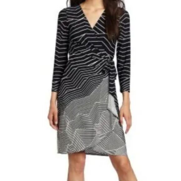 BCBGMAXAZRIA Wrap Dress, S, Adele/Chevron Print, Black/White, Long sleeves - Picture 12 of 13